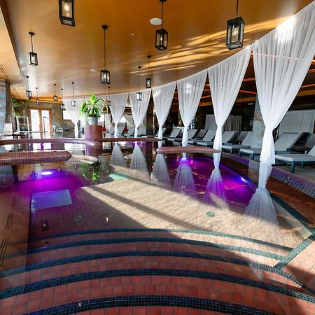 Allure Healthy Hotel & Spa Eger Buitenkant foto
